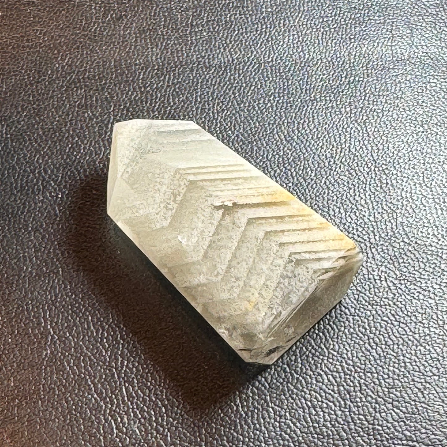 【020】千層ファントム水晶ポイント原石  約63.4g 会長ショーケースコレクション（＊1点限り）【live限定】live20260227