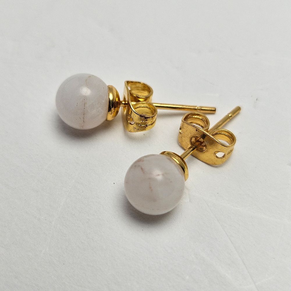 おいせ石 6mm 丸玉 ピアス
