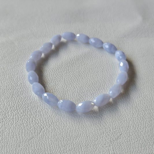 ブルーレース カット ブレスレット