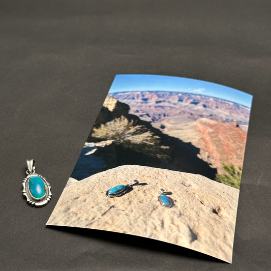 【045】＜G＞ターコイズペンダントトップ サージカルチェーン付き（縦:21mm,横:14mm） ＊会長シール付き【live限定】live20251031