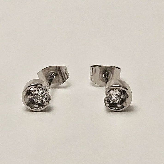 ジルコン(ホワイト) ピアス